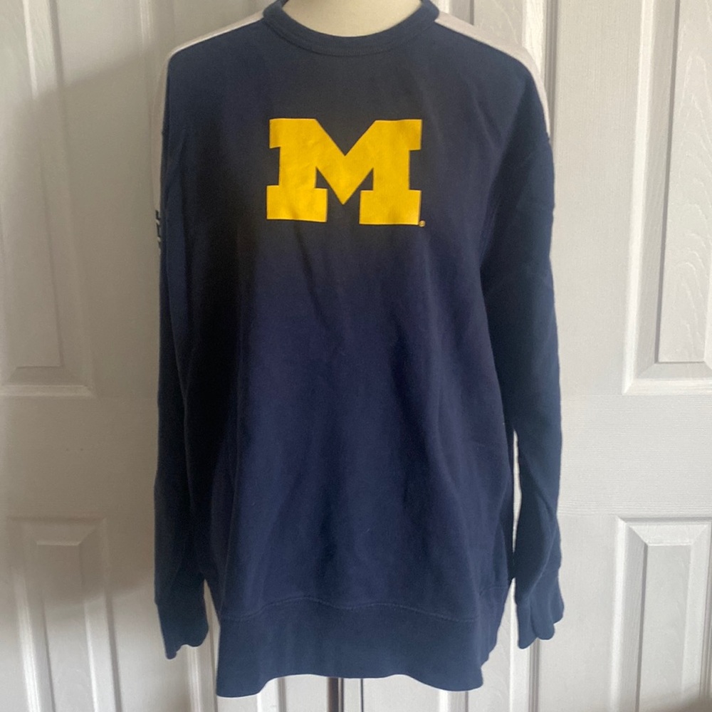 Tailgate Michigan State  Men’s XL Sweatshirt
